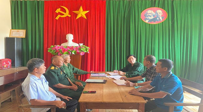 HỘI CỰU CHIẾN BINH XÃ EA KTUR TỔ CHỨC KIỂM TRA, KHẢO SÁT NẮM TÌNH HÌNH CÁC CHI HỘI TRỰC THUỘC
